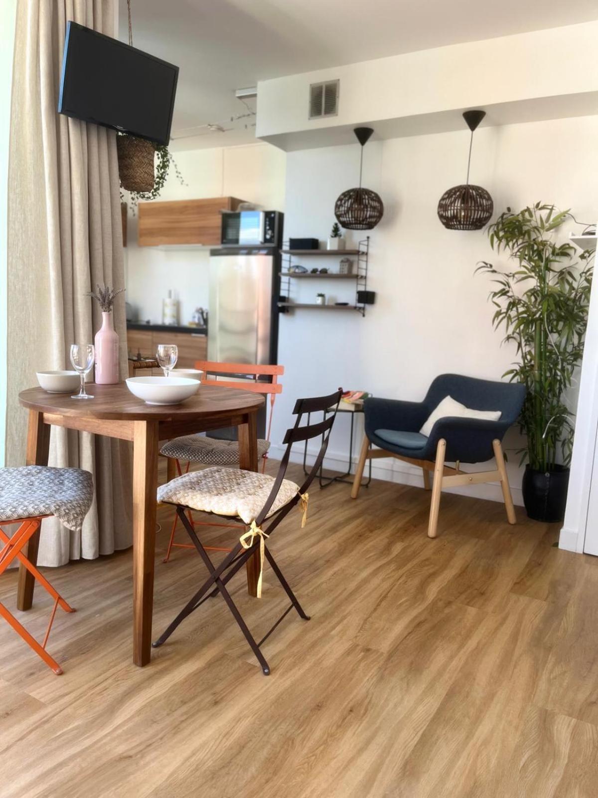 Premium Antibes