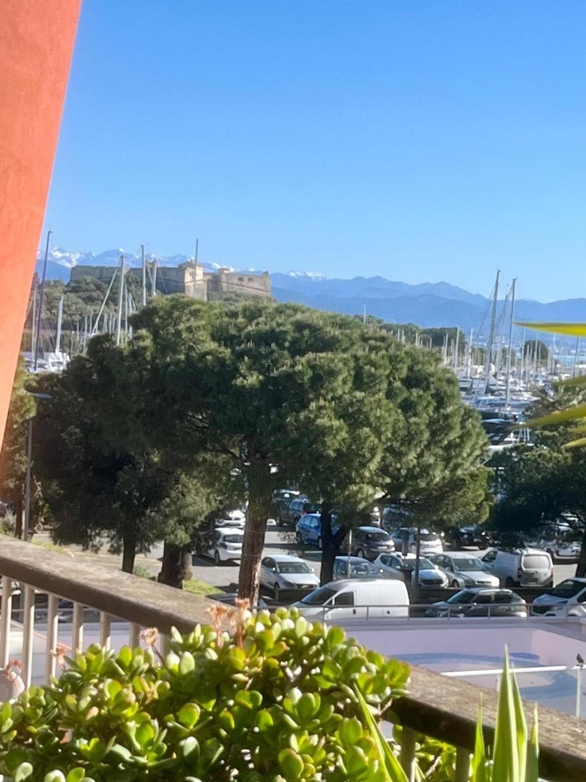 Family - Terrace - Parking - 4-5 People Appartamento *